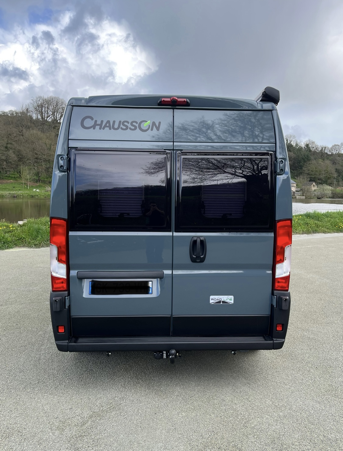 camping-car CHAUSSON V594 MAX ROAD LINE VIP  extérieur / arrière